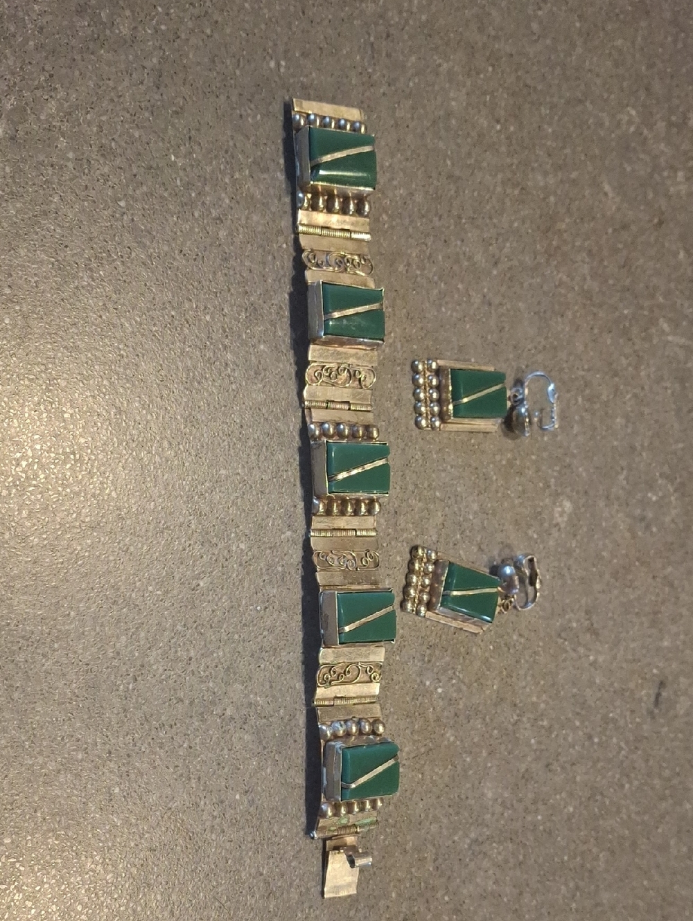Mexico Origin Greenstone With Sterling Silver Bracelet And Earings